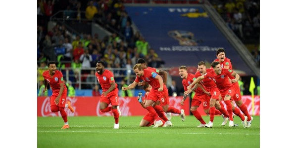 Inglaterra 1-1 parada 4-3 avanço para as quartas de final